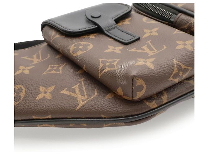Bolsa de cintura Louis Vuitton Monogram Macassar Christopher Marrom Preto Branco Monograma - vista 4