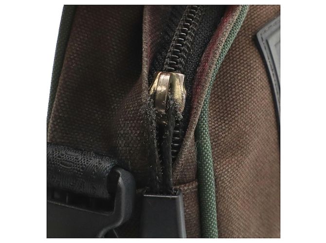 Borsa Chanel Sport Line Coco Mark Nero Verde - vista 5