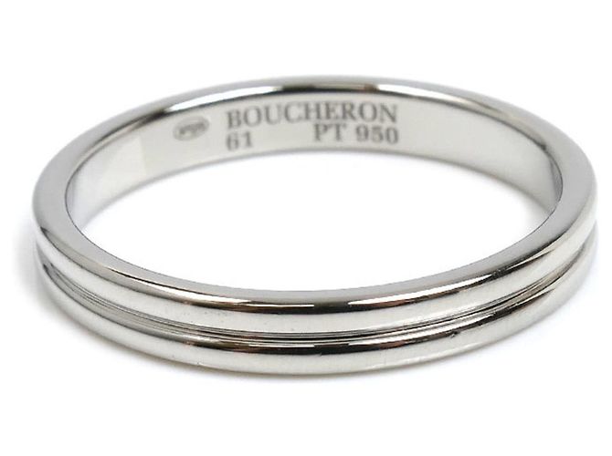 Anello Boucheron Godron in Platino Pt950 - vista 3
