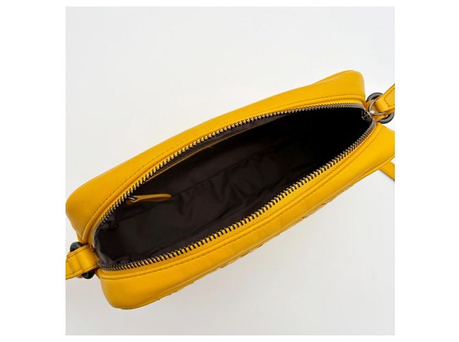 Borsa a tracolla Bottega Veneta gialla Giallo - vista 16