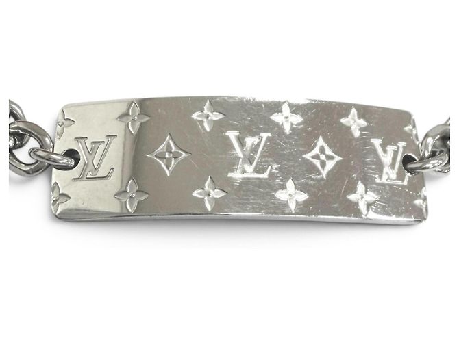 Louis Vuitton Monogram Bold Charm Bracelet Silvery - view 4