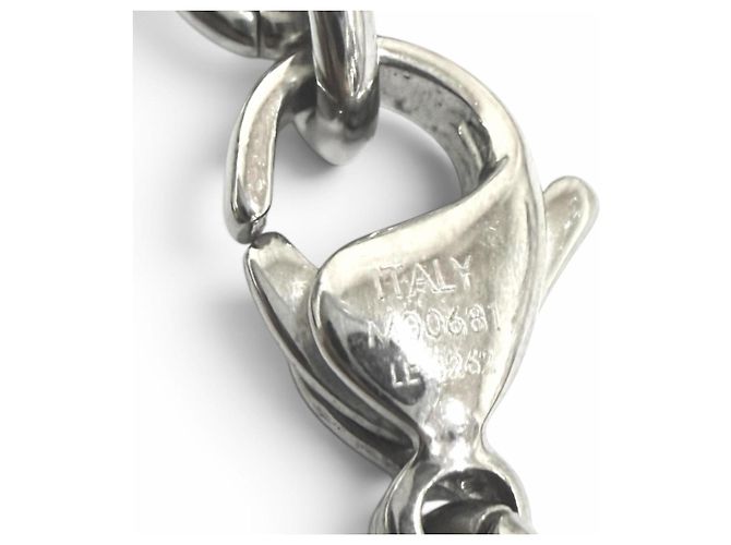 Louis Vuitton Monogram Bold Charm Bracelet Silvery - view 7