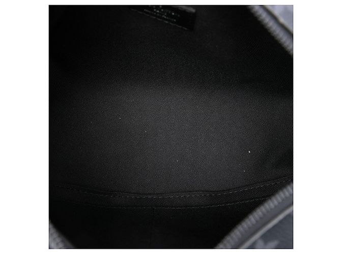 Louis Vuitton Black Monogram Eclipse Soft Trunk Noir - vue 4