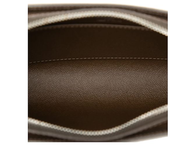 Louis Vuitton Brown Taiga Pochette Baikal Castaño Marrón oscuro - vista 4