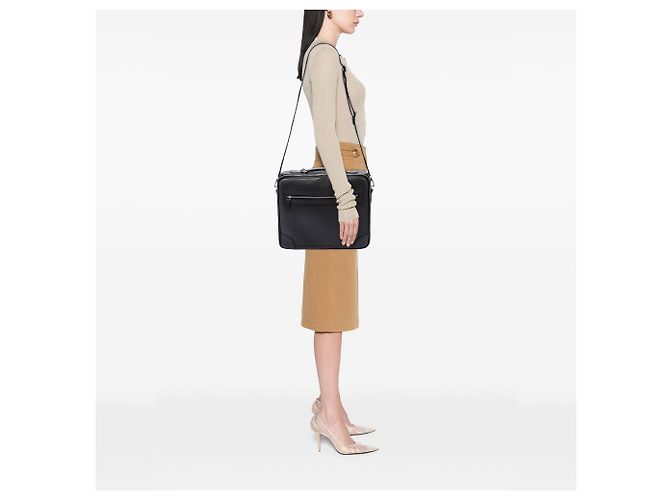 Louis Vuitton Black Taiga Porte Ordinateur Odessa Nero - vista 6