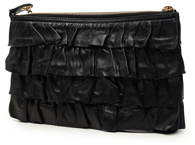 Chanel Black CC Lammleder Clutch mit Kette und Rüschen Schwarz - Ansicht 2