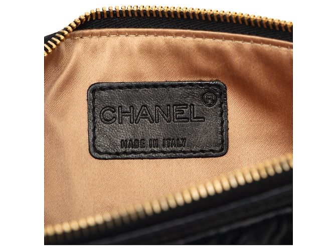 Chanel Black CC Lammleder Clutch mit Kette und Rüschen Schwarz - Ansicht 5