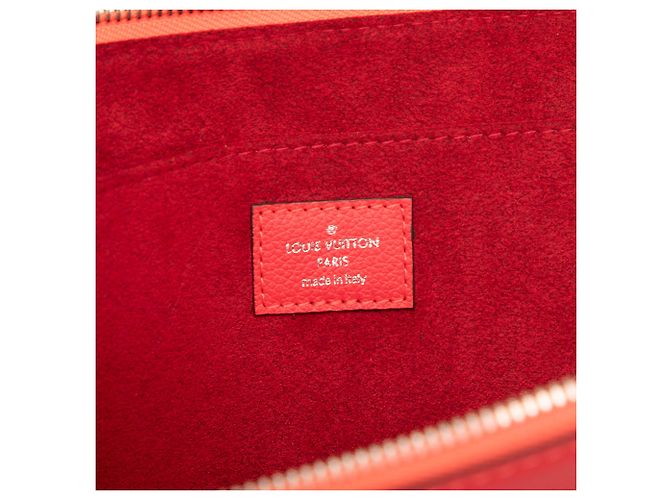 Louis Vuitton Pochette Jour PM in pelle Taurillon rossa Rosso - vista 5