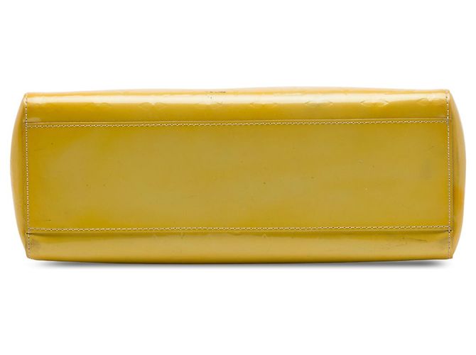 Louis Vuitton Yellow Monogram Vernis Catalina East West Giallo - vista 3