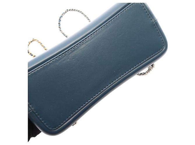 Zaino Gabrielle Chanel Blue Small in vitello invecchiato - vista 3