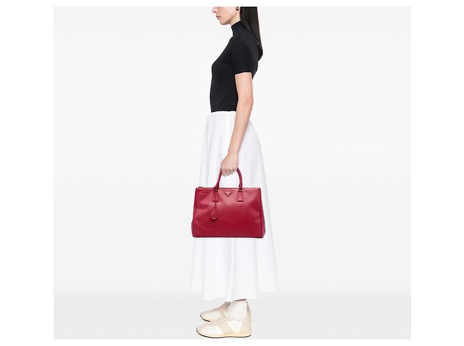 Prada Borsa Tote Galleria Double Zip Large in Saffiano Rossa Rosso - vista 8