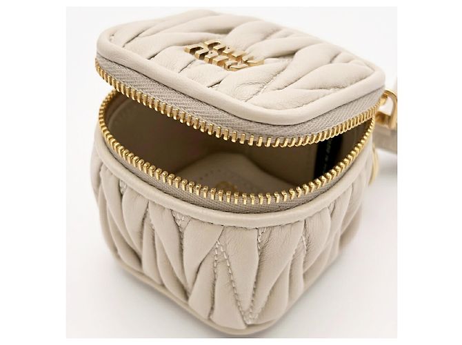Miu Miu Charm per borsa Mini Pouch Beige - vista 9