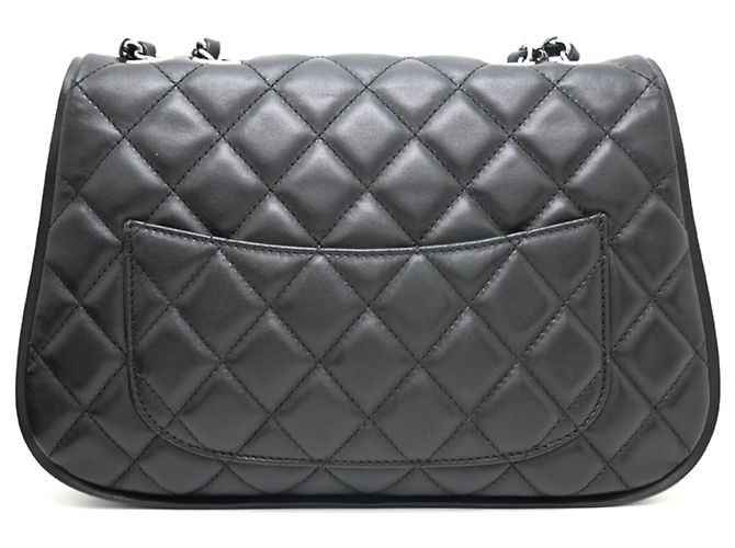 Borsa a tracolla con catena Chanel in pelle d'agnello nera Nero - vista 2