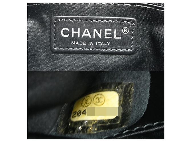 Borsa a tracolla con catena Chanel in pelle d'agnello nera Nero - vista 8
