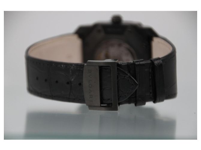 Bulgari Octo Maserati GranSport BGO 41 S R Automatico 41mm Nero - vista 7