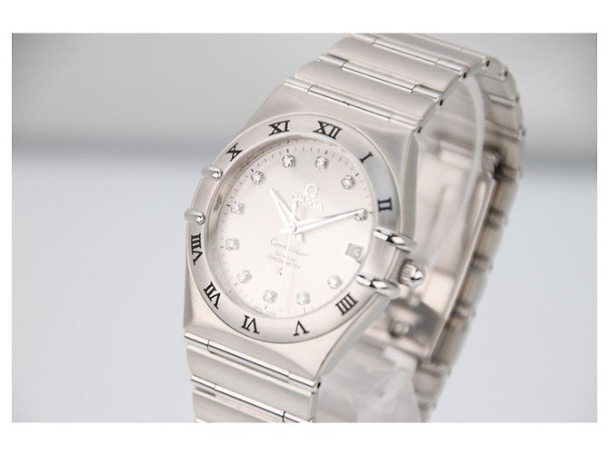 Omega Constellation 35mm Automatic Silver Dial 111.10.36.20.52.001 Silvery White - view 2