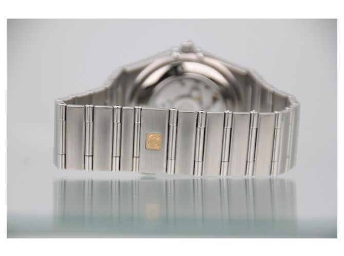 Omega Constellation 35mm Automatic Silver Dial 111.10.36.20.52.001 Silvery White - view 7