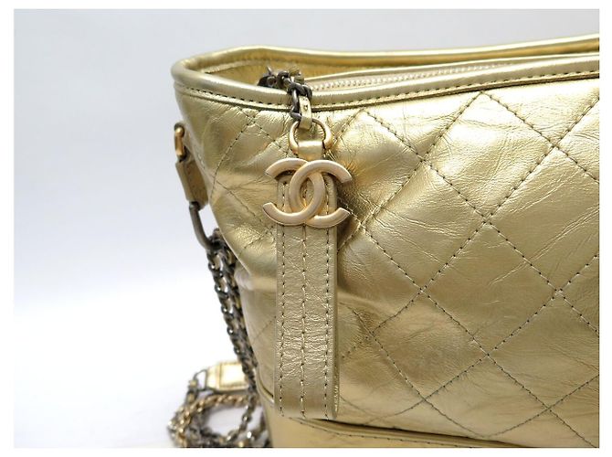 BORSA A MANO CHANEL GABRIELLE MEDIUM A93824Y PELLE ORO TRACOLLA D'oro - vista 6