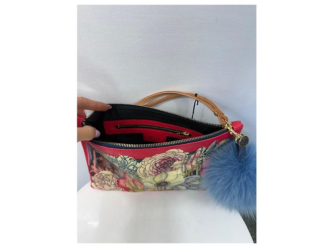 Autre Marque Swash London Clutch in Pelle Morphology Amaranth con Pompon Rosso Multicolore - vista 3