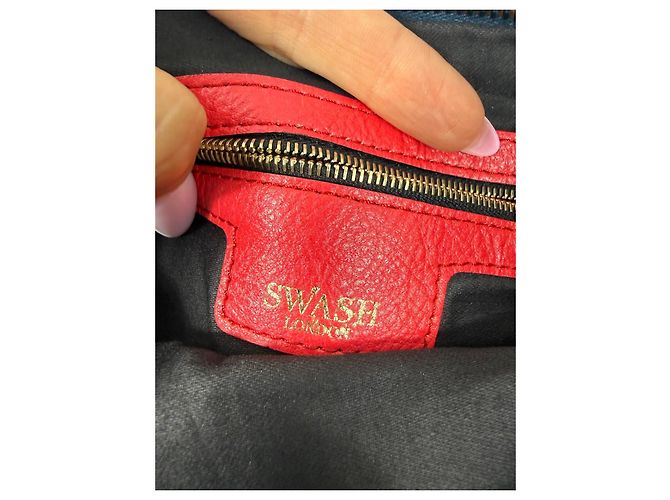 Autre Marque Swash London Clutch in Pelle Morphology Amaranth con Pompon Rosso Multicolore - vista 4