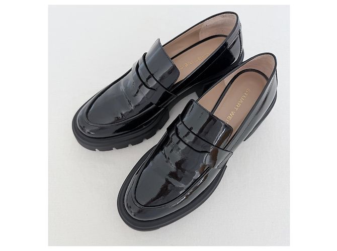 Stuart Weitzman Loafer aus schwarzem Lackleder - Ansicht 4