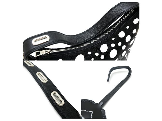 Borsa a tracolla Louis Vuitton Marshmallow PM Nero Bianco - vista 7
