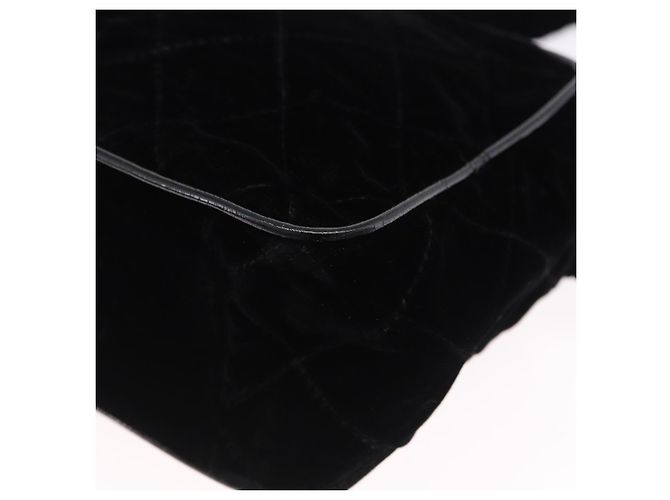 Borsa a tracolla CHANEL Matelasse Velluto Nero Oro CC Auth bs36831A D'oro - vista 14