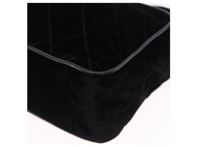 Borsa a tracolla CHANEL Matelasse Velluto Nero Oro CC Auth bs36831A D'oro - vista 16