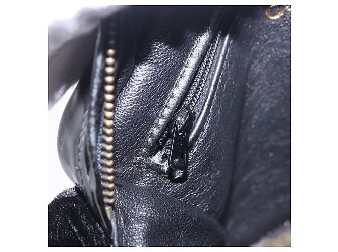 Borsa a tracolla CHANEL Matelasse Velluto Nero Oro CC Auth bs36831A D'oro - vista 20
