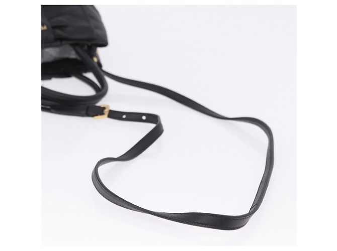 Borsa a mano PRADA Ribbon in pelle nera e oro Auth 202973V Nero D'oro - vista 9