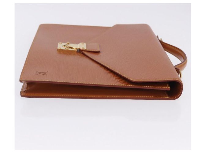 LOUIS VUITTON Epi Porte Documents Bandouliere Zipangu Gold M54468 LV Auth 201296 - vista 3