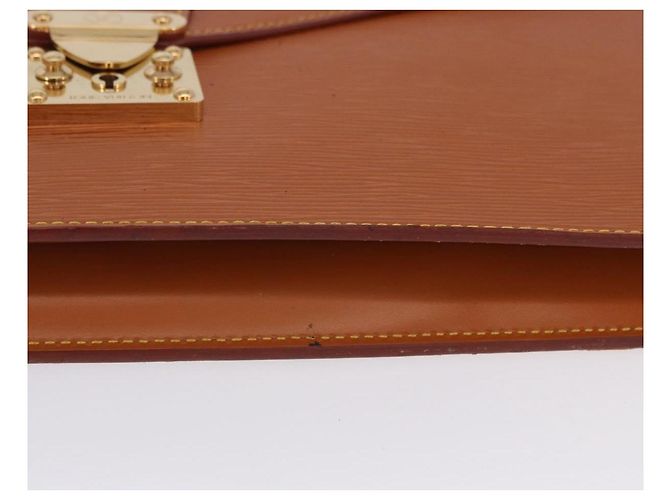 LOUIS VUITTON Epi Porte Documents Bandouliere Zipangu Gold M54468 LV Auth 201296 - vista 6