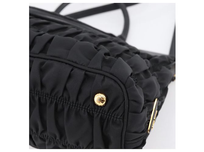 Borsa a mano arricciata PRADA Nylon 2way Nero Oro Auth 202889A D'oro - vista 17