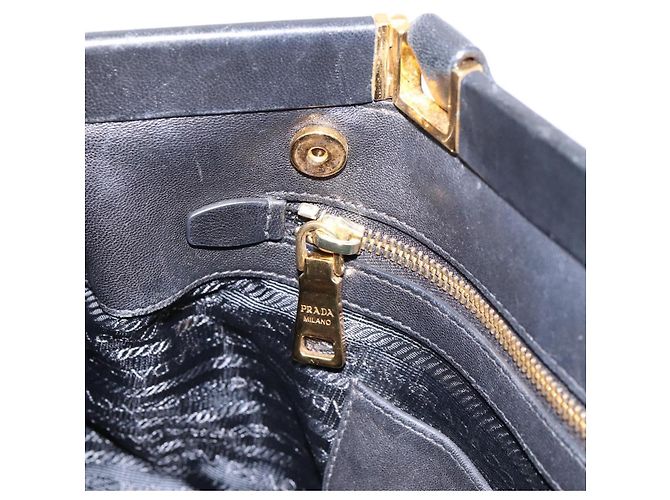 Borsa a mano arricciata PRADA Nylon 2way Nero Oro Auth 202889A D'oro - vista 23