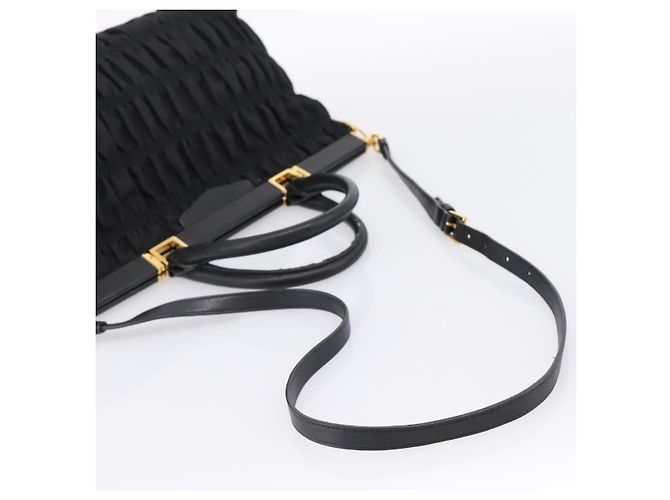 Borsa a mano arricciata PRADA Nylon 2way Nero Oro Auth 202889A D'oro - vista 8