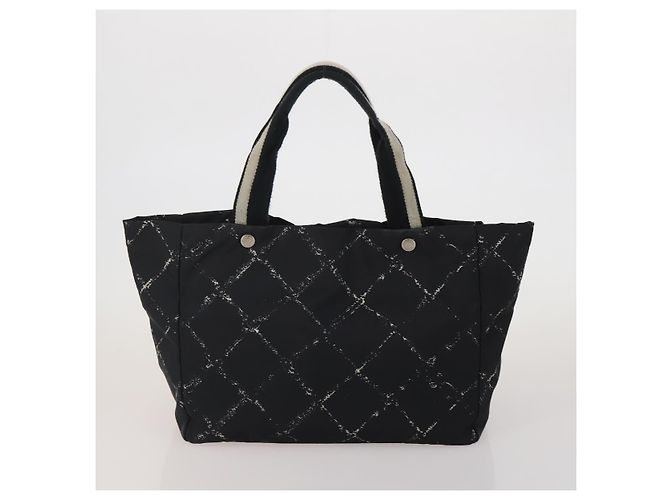 CHANEL New Travel Line Tote Bag Nylon 3 Set Black Beige CC Auth BA15740 Nero - vista 9