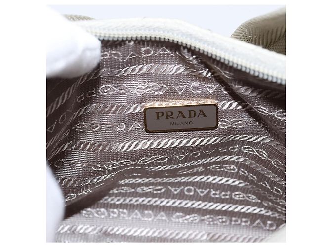 Bolso de mano PRADA Nylon Beige Gold Auth 203797A Dorado - vista 18