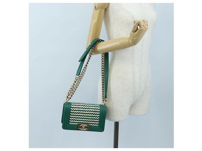 CHANEL Boy Chanel 20 Borsa a tracolla con catena in pelle Verde Oro CC Auth 203249SAM D'oro - vista 24