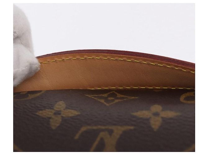 LOUIS VUITTON Monogram Bum Bag Shoulder Bag M43644 LV Auth 203308SAV Monogramma - vista 14