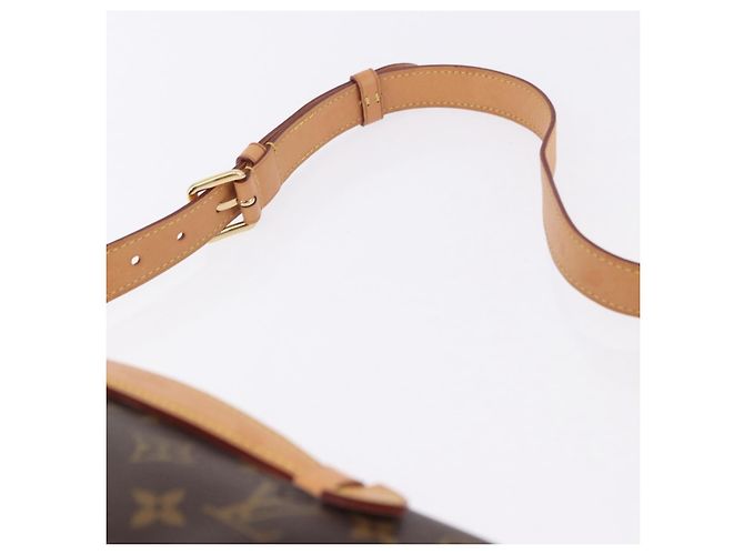 LOUIS VUITTON Monogram Bum Bag Shoulder Bag M43644 LV Auth 203308SAV Monogramma - vista 15