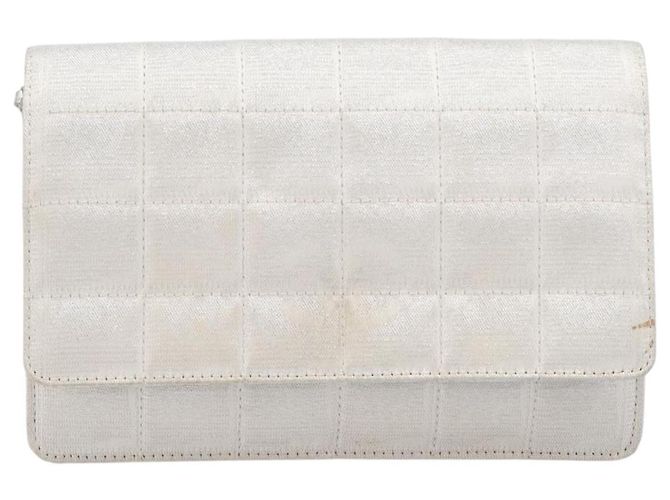 CHANEL Borsa a tracolla con catena New Travel Line in tela CC argento Auth 200755 - vista 13