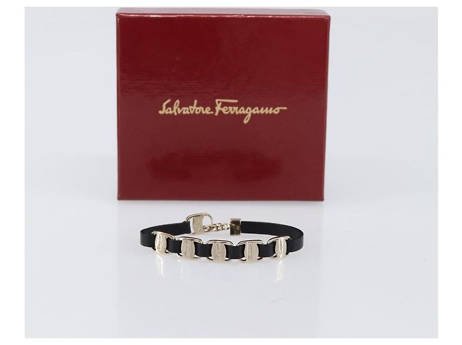 Bracciale Salvatore Ferragamo Vala Pelle Nero Oro Auth SW2868 D'oro - vista 19