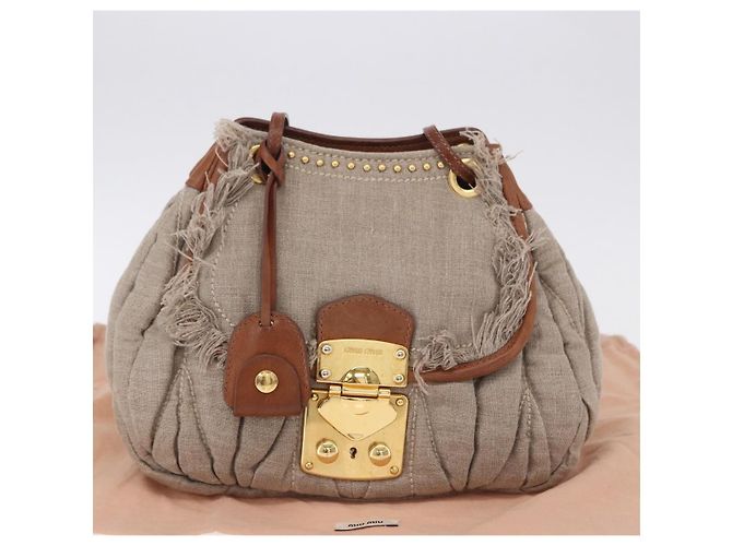 Borsa a tracolla Miu Miu Matelassé con catena in tela beige e oro Auth 202216V - vista 12