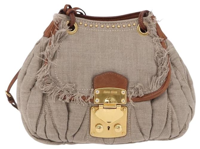 Borsa a tracolla Miu Miu Matelassé con catena in tela beige e oro Auth 202216V - vista 13