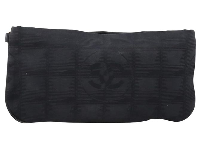 CHANEL New Travel Line Pouch Canvas Black Gold CC Auth 203320 Negro Dorado - vista 13