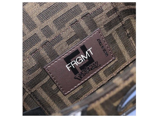 FENDI x FRGMT x POKEMON Mamma Baguette Dratini Zucca Brown 8BS017 Auth 167553SM Marrone Argento - vista 25