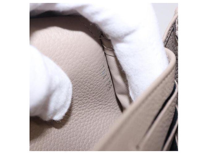 LOUIS VUITTON Mahina Portefeuille Iris Long Wallet Galet M60144 LV Auth 197911M Monogramma - vista 11
