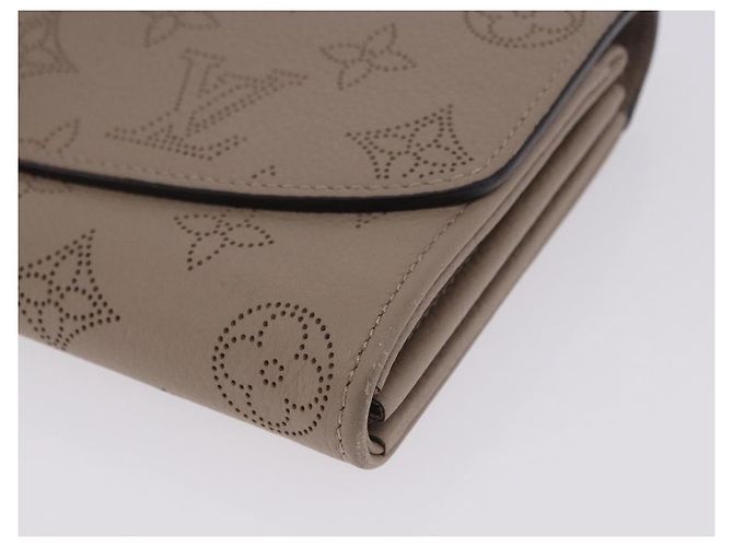 LOUIS VUITTON Mahina Portefeuille Iris Long Wallet Galet M60144 LV Auth 197911M Monogramma - vista 14