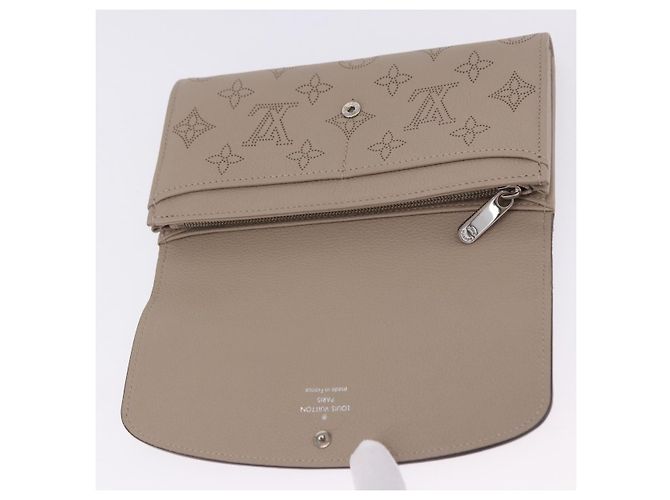 LOUIS VUITTON Mahina Portefeuille Iris Long Wallet Galet M60144 LV Auth 197911M Monogramma - vista 18