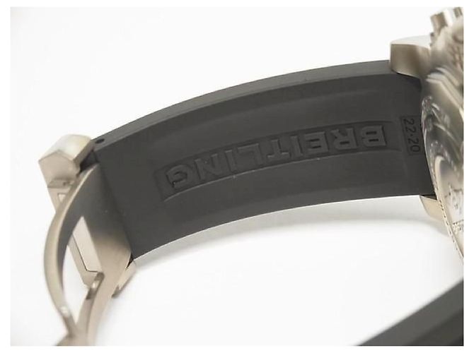 BREITLING Avenger Bandit Titanium E1338310/M534 Uomo Argento - vista 12